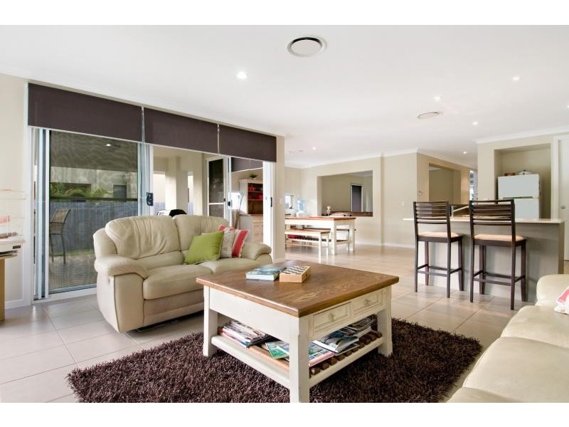 50 Sandhurst Cres, Peregian Springs QLD 4573