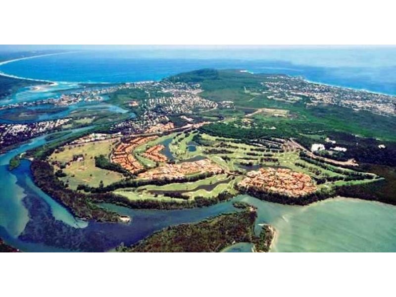 V 544 Noosa Springs Dr, Noosa Springs QLD 4567