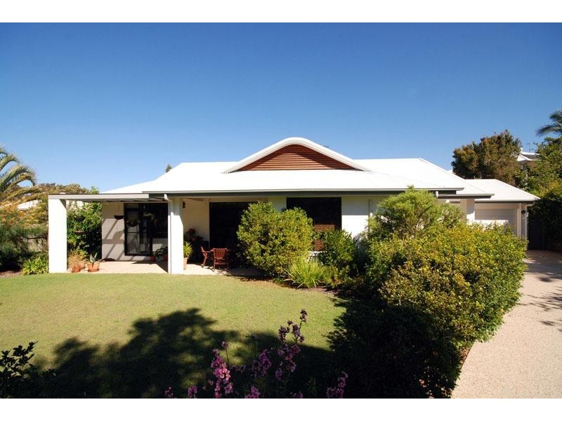 9 Admiral  Pl, Noosaville QLD 4566