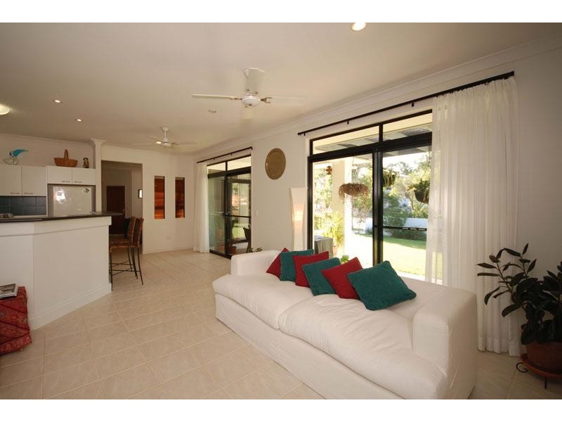 9 Admiral  Pl, Noosaville QLD 4566