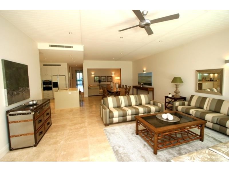 5/8 Serenity Cl, Noosa Heads QLD 4567