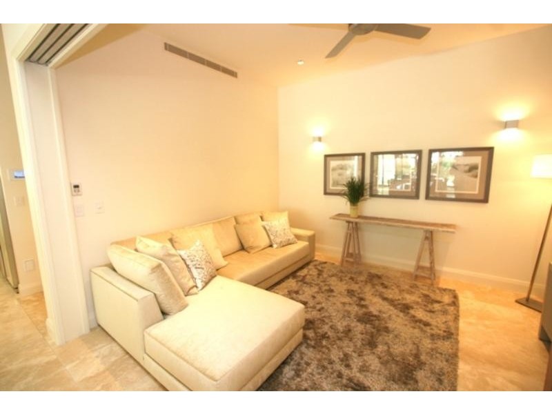 5/8 Serenity Cl, Noosa Heads QLD 4567