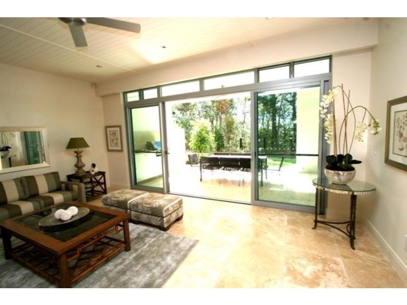 5/8 Serenity Cl, Noosa Heads QLD 4567