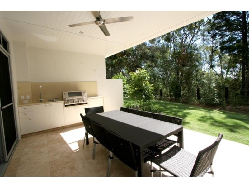 5/8 Serenity Cl, Noosa Heads QLD 4567
