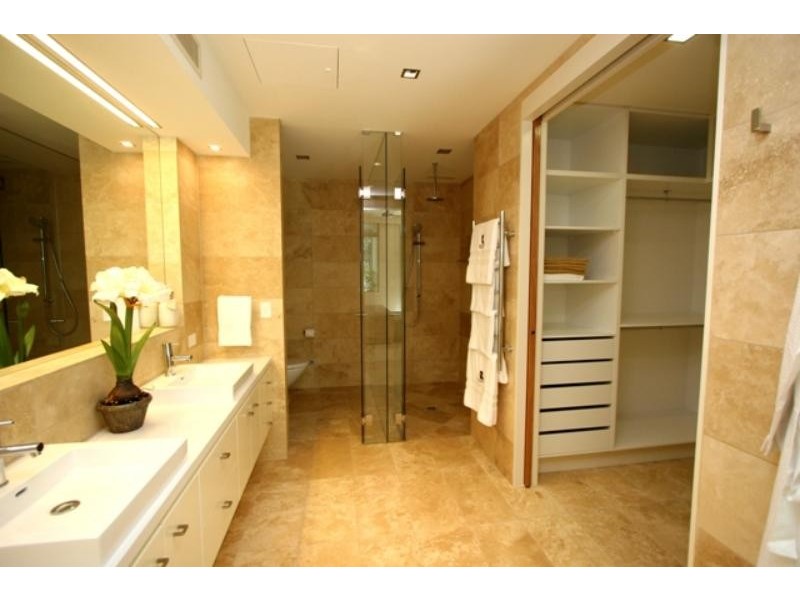 5/8 Serenity Cl, Noosa Heads QLD 4567