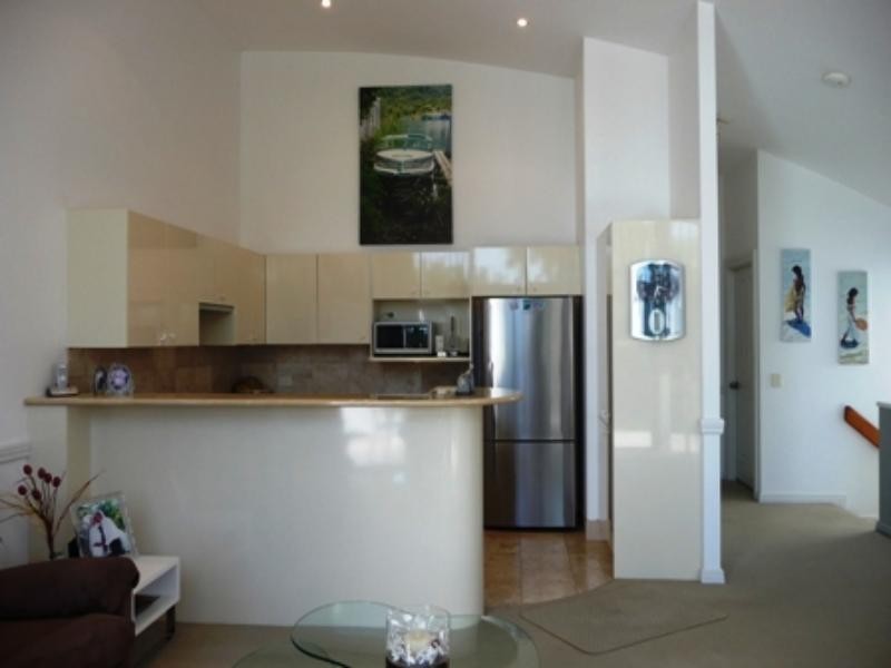 2/145 Gympie Tce, Noosaville QLD 4566