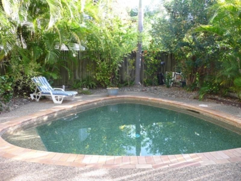 2/145 Gympie Tce, Noosaville QLD 4566