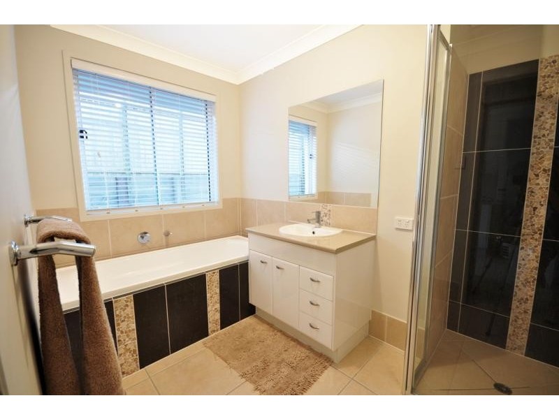 9 Sawgrass Ct, Peregian Springs QLD 4573