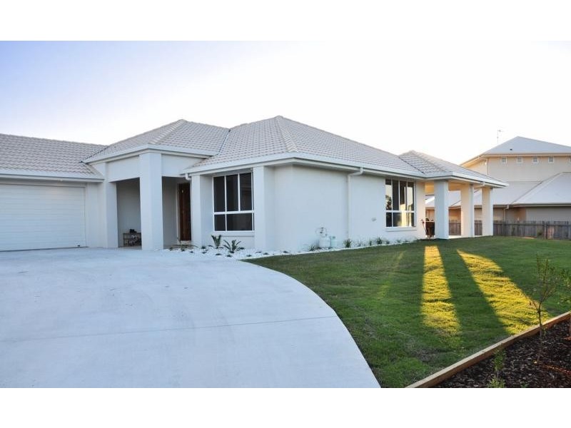9 Sawgrass Ct, Peregian Springs QLD 4573