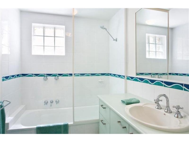 Sunrise Beach QLD 4567