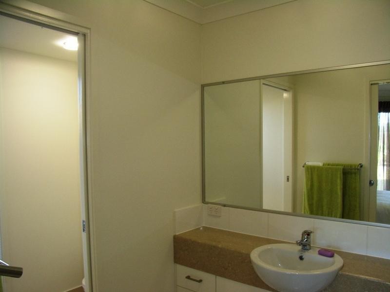 4 Shire Dr, Noosaville QLD 4566