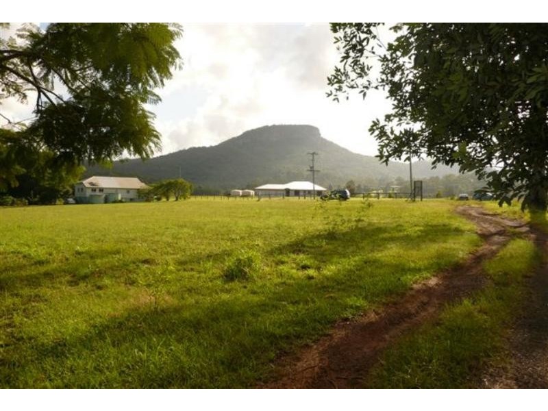 1 Collins Rd, Yandina QLD 4561