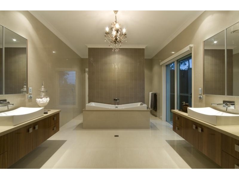 81 Edington Dr, Cooroibah QLD 4565