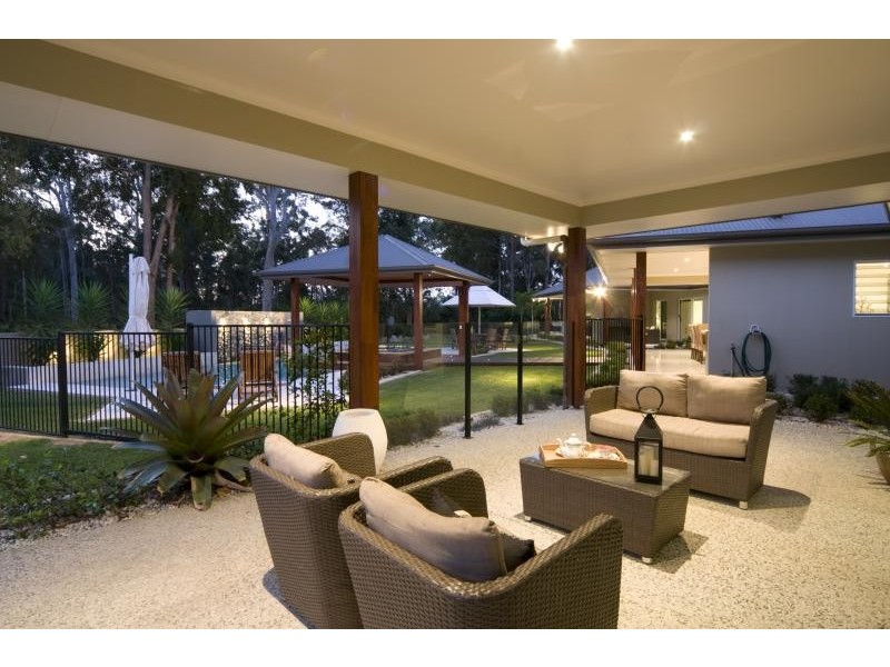 81 Edington Dr, Cooroibah QLD 4565