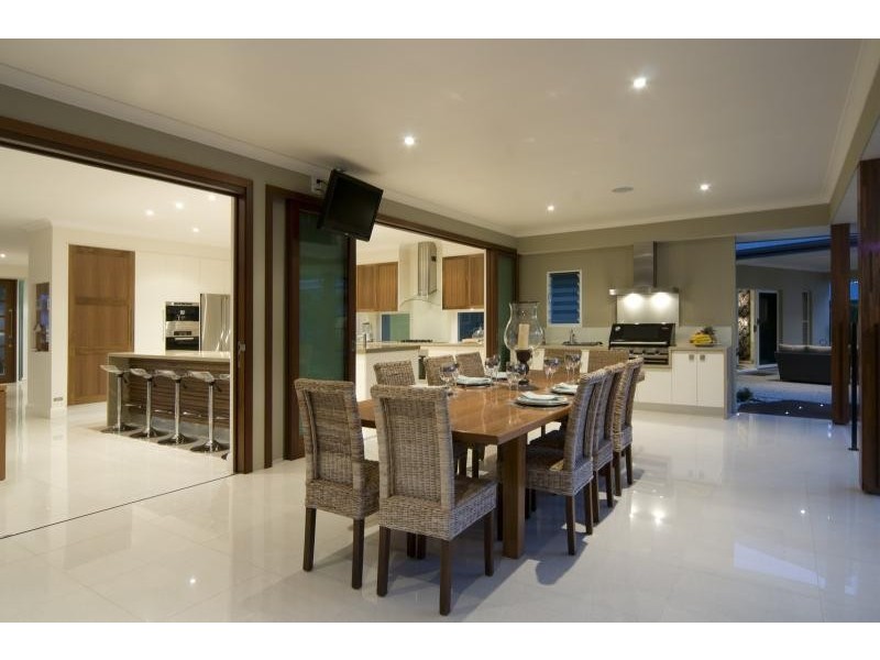 81 Edington Dr, Cooroibah QLD 4565