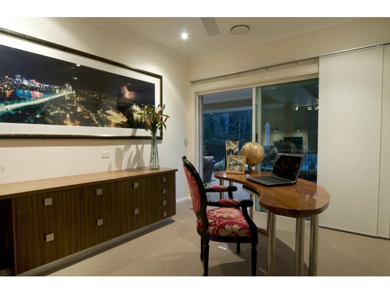 81 Edington Dr, Cooroibah QLD 4565