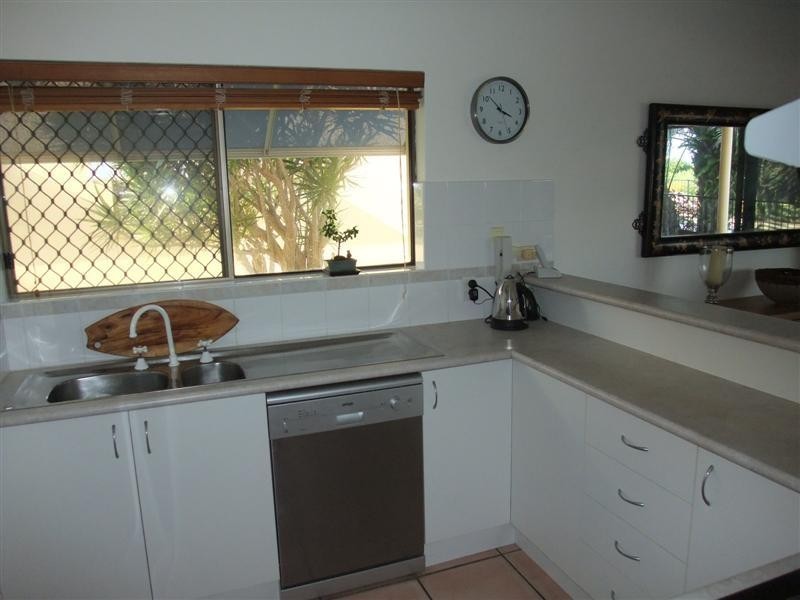 7/1 Ross Cres, Sunshine Beach QLD 4567