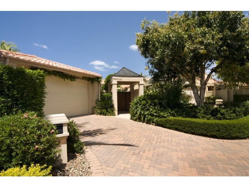 121 Noosa Springs Dr, Noosa Springs QLD 4567