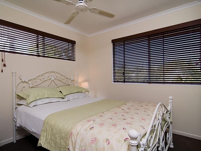 Sunrise Beach QLD 4567