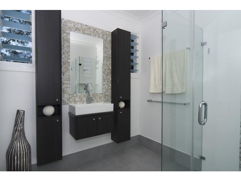 Sunrise Beach QLD 4567