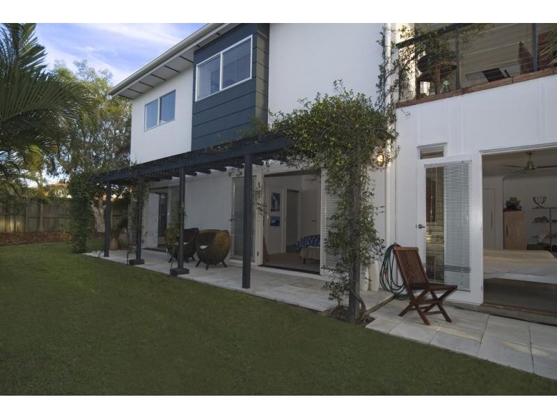 Sunrise Beach QLD 4567