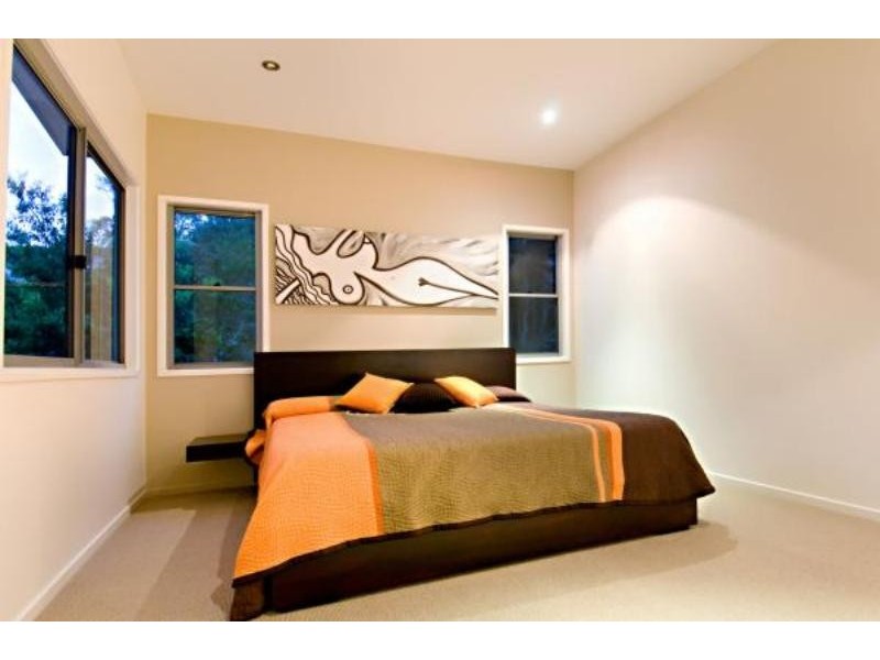 8 Berry Ct, Mount Coolum QLD 4573