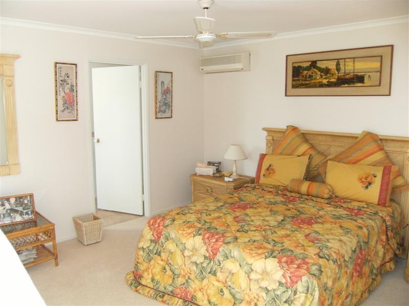 38 Waterside  Ct, Noosa Waters QLD 4566