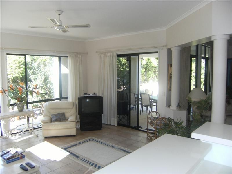 38 Waterside  Ct, Noosa Waters QLD 4566