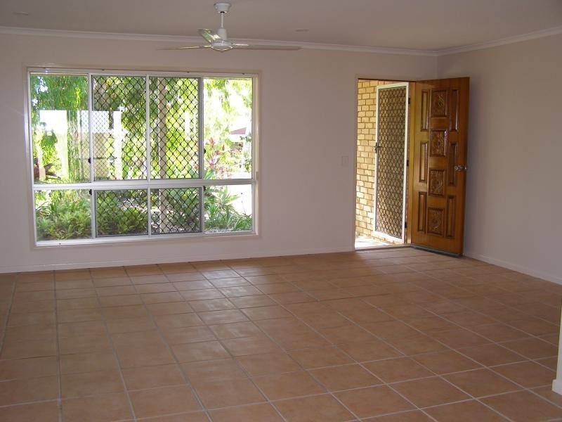 41 Tait St, Tewantin QLD 4565