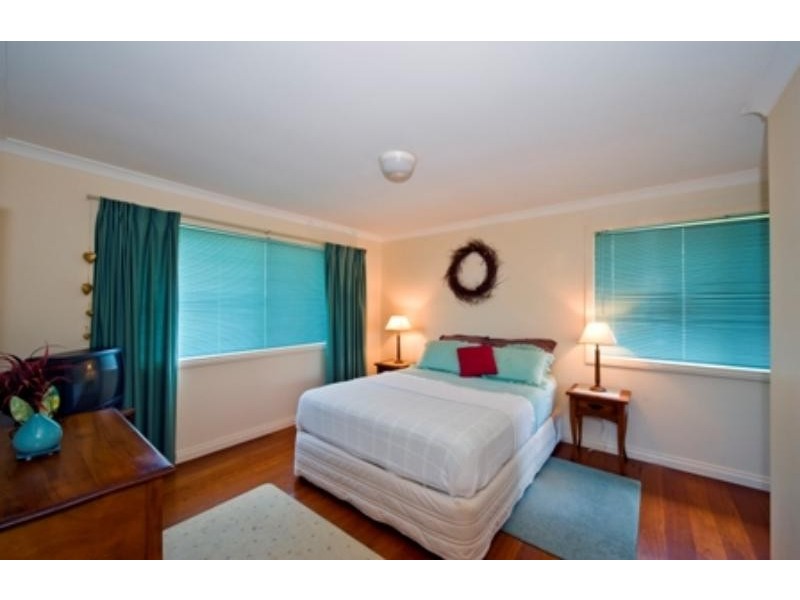 11 Werita Ct, Sunrise Beach QLD 4567