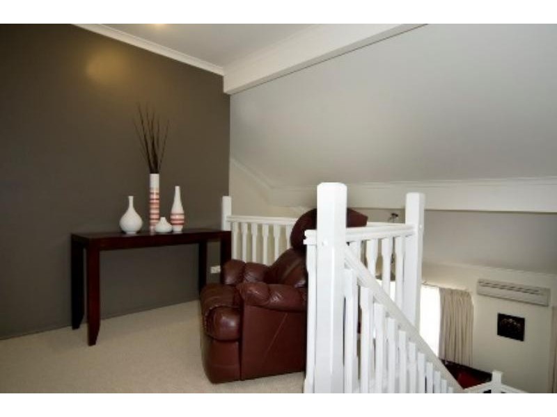 6 Orcades St, Sunrise Beach QLD 4567