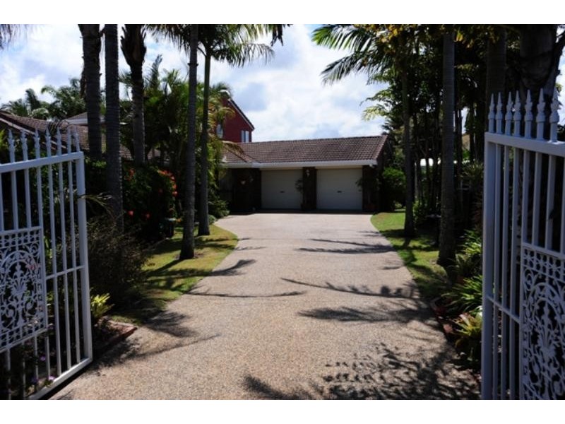20 Royal Cl, Wurtulla QLD 4575