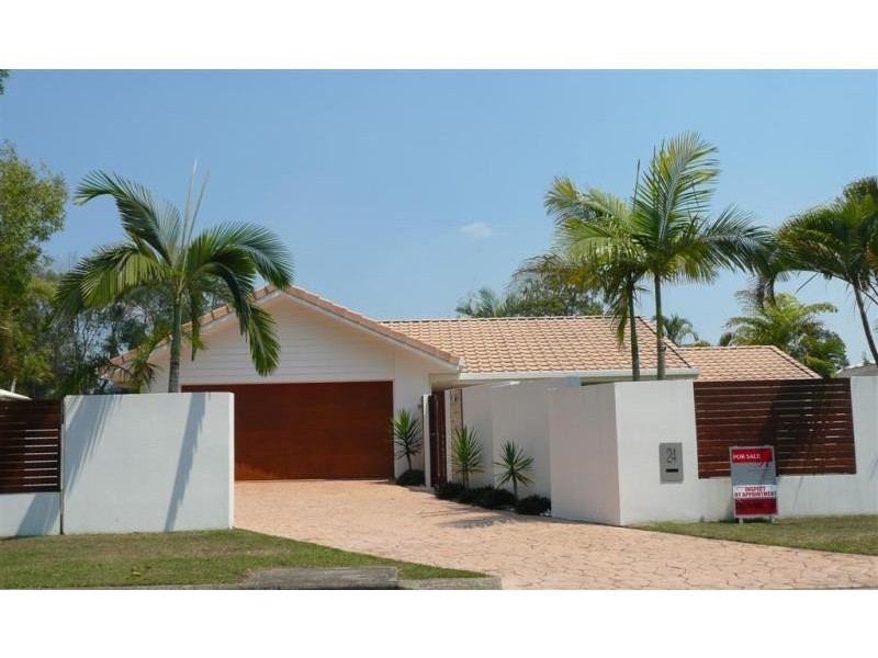 Noosa Waters QLD 4566