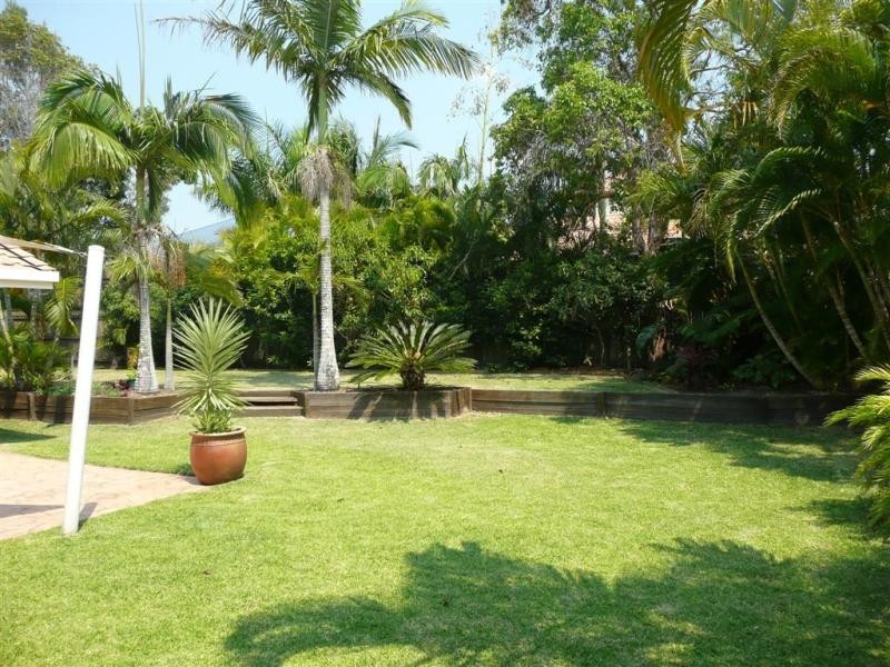 Noosa Waters QLD 4566