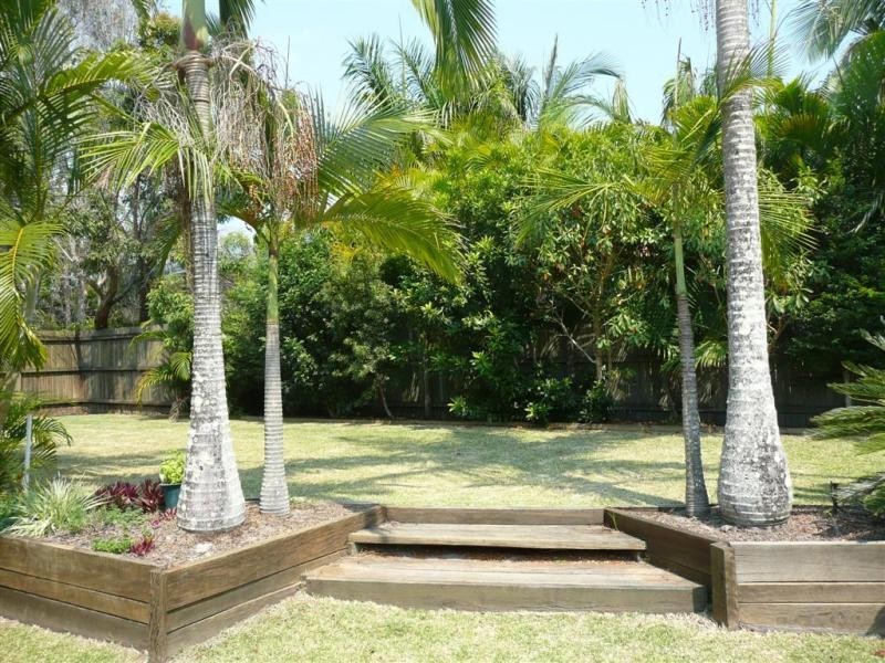 Noosa Waters QLD 4566