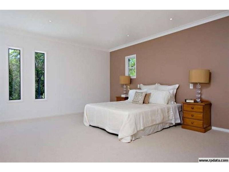 1 Jacksonia Pl, Noosaville QLD 4566