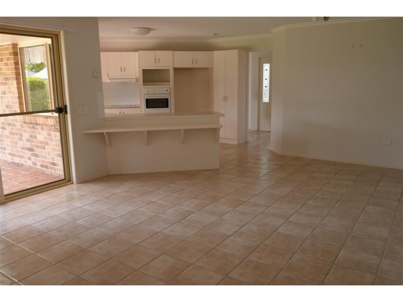 6 Lindrick Ct, Tewantin QLD 4565