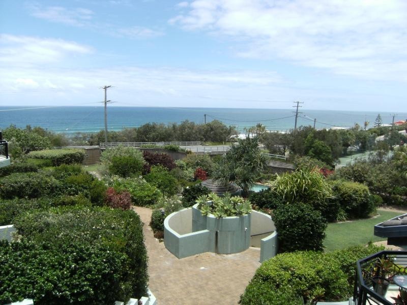 4/2 Orealla Cres, Sunrise Beach QLD 4567