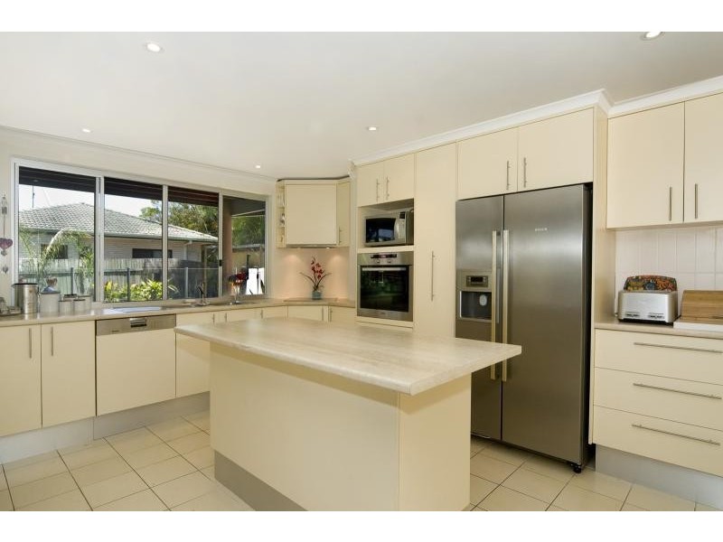 7 Sherwood Ct, Coolum Beach QLD 4573