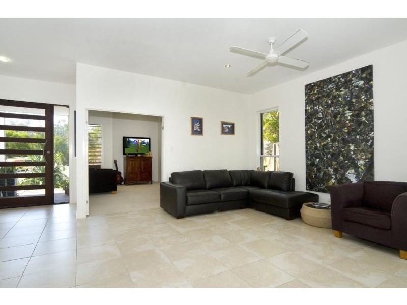15 The  Ave, Peregian Springs QLD 4573