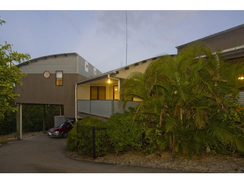 8 Freedom Pl, Sunrise Beach QLD 4567