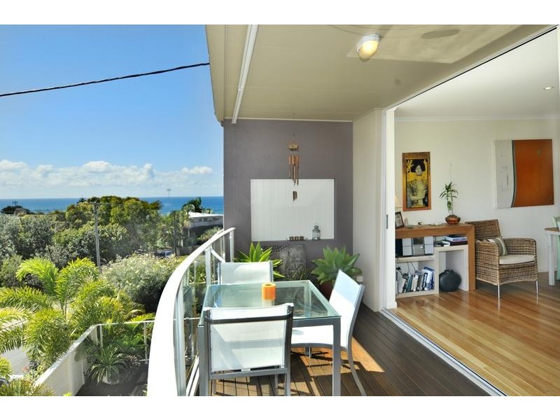 2/49 Tingira Cres, Sunrise Beach QLD 4567