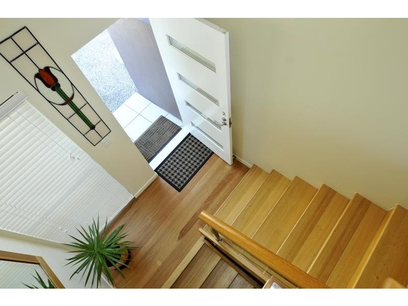 2/49 Tingira Cres, Sunrise Beach QLD 4567