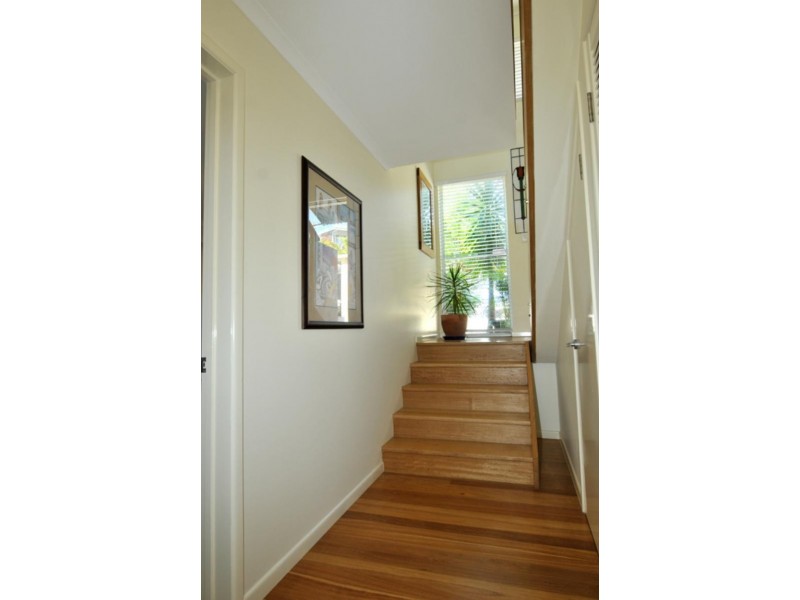 2/49 Tingira Cres, Sunrise Beach QLD 4567