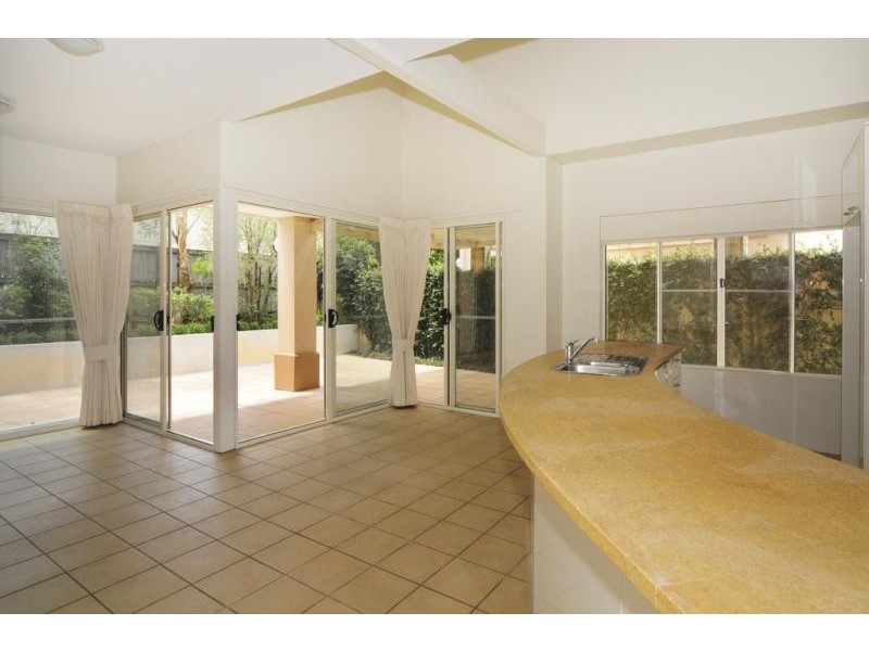 2/47 Bluefin  Ct, Noosa Waters QLD 4566