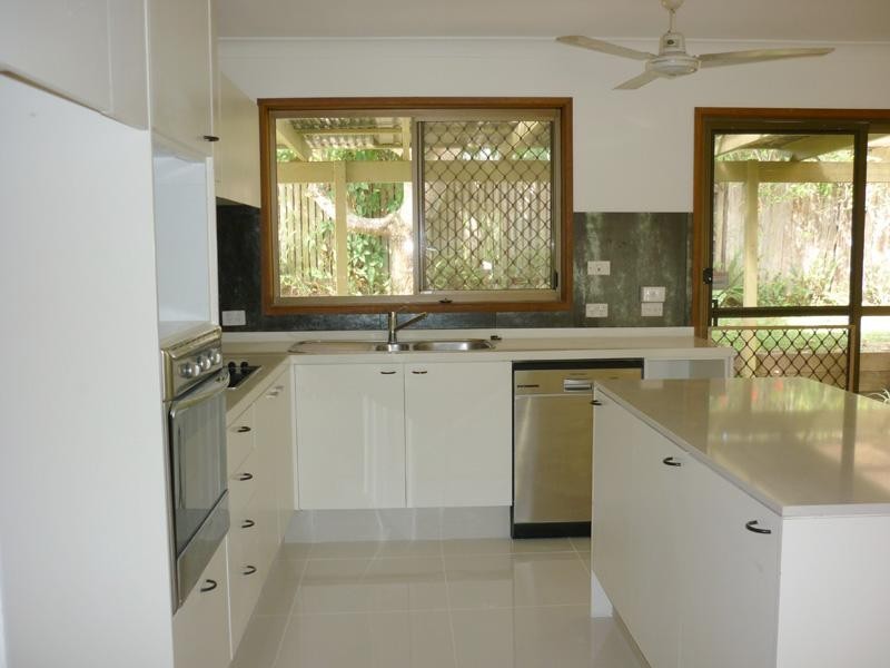13 June Ct, Noosaville QLD 4566