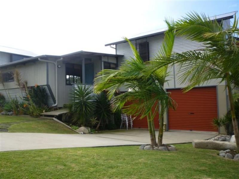 10 Tolkien Pl, Coolum Beach QLD 4573