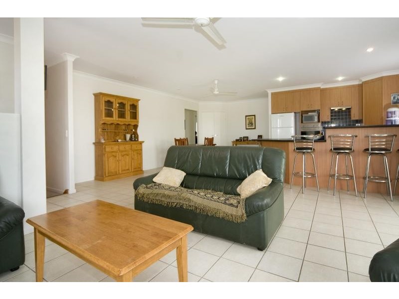 21 Elly Cct, Coolum Beach QLD 4573