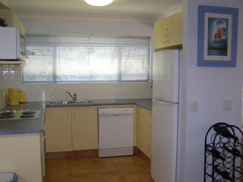 5/17 Sobraon St, Sunrise Beach QLD 4567