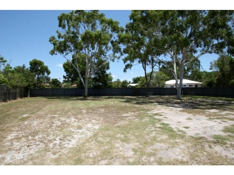 11 Marlin Dr, Noosaville QLD 4566
